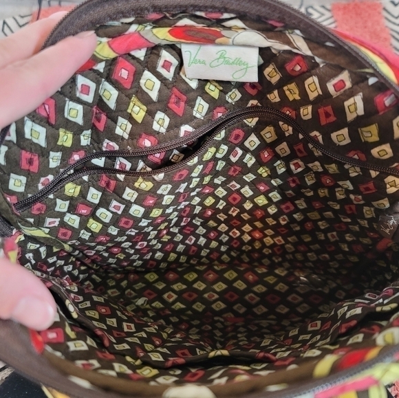 VERA BRADLEY PUCCINI TALL ZIP PAISLEY TOTE - Picture 9 of 13